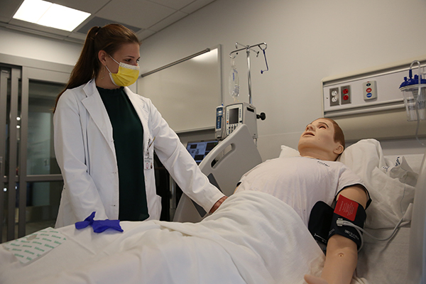 Simulation Specialist with SimMan 3G Plus